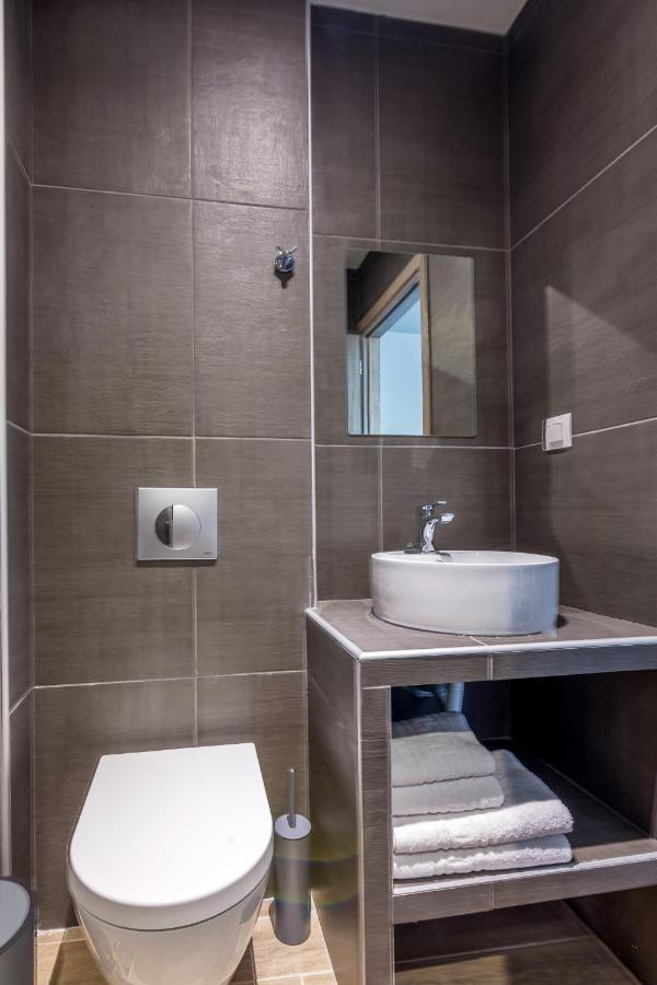Raise Kornarou Apartment *